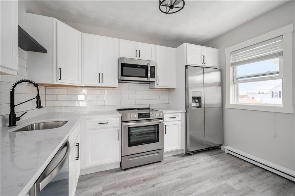 58 Hanover Ave, Pawtucket, RI 02861 - photo 1