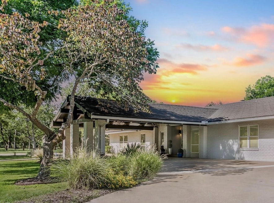 For Sale $1,395,000