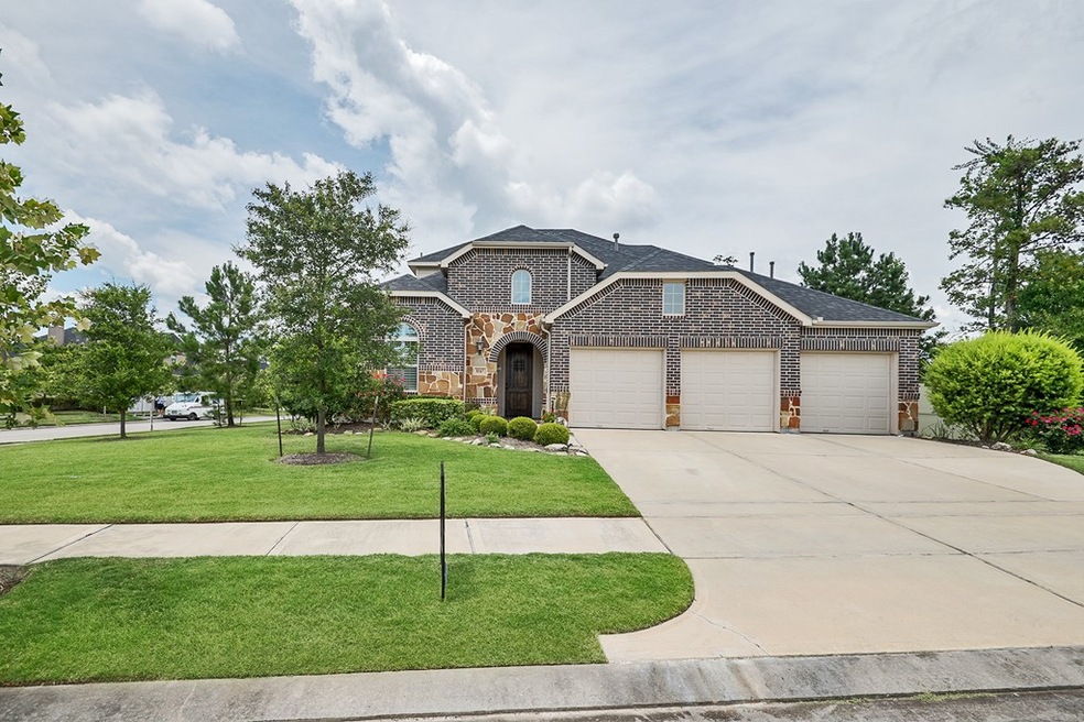 Welcome to 8167 Laughing Falcon Trail