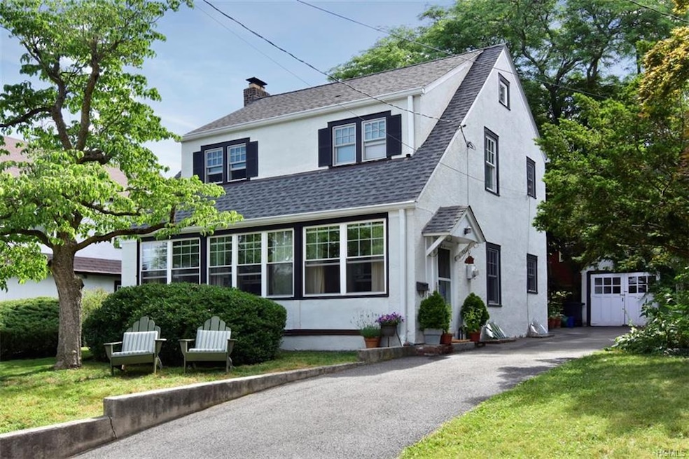 31 Maple St, Irvington, NY 10533 - photo 1