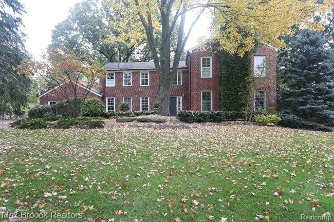 31850 Brandingham Rd, Franklin, MI 48025 - photo 1