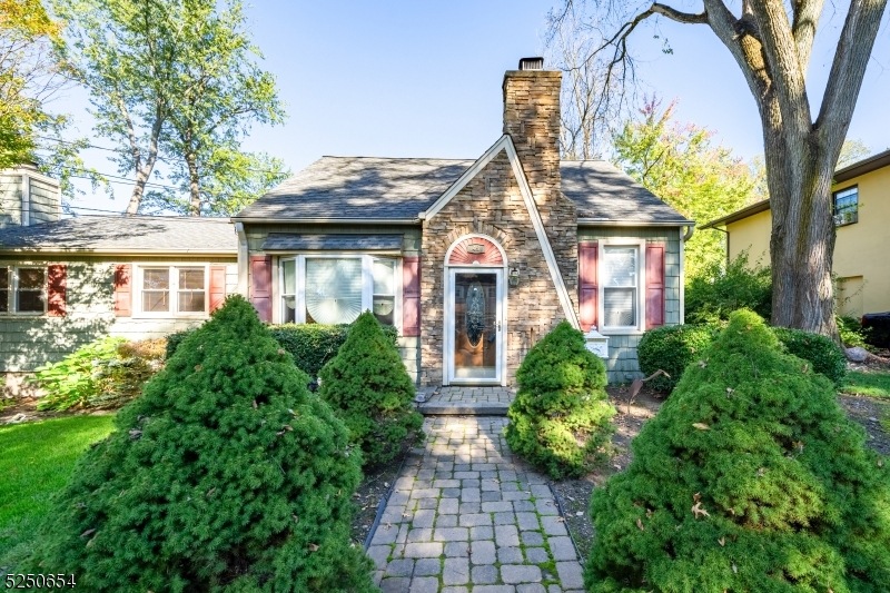 49 Dayton Rd, Parsippany, NJ 07054 - photo 1