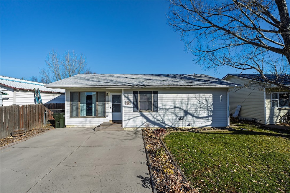907 S 29th St, Billings, MT 59101 - photo 1