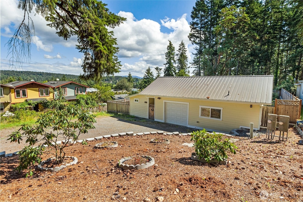 1012 Park St, Friday Harbor, WA 98250 - photo 1