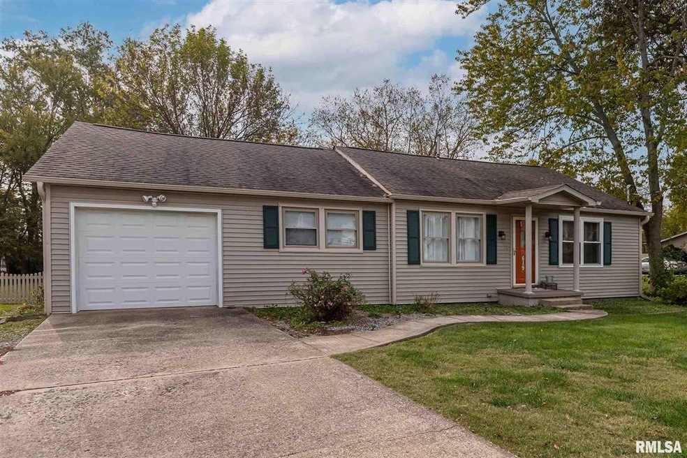 1619 Dorris Heights Rd, Harrisburg, IL 62946 - photo 1