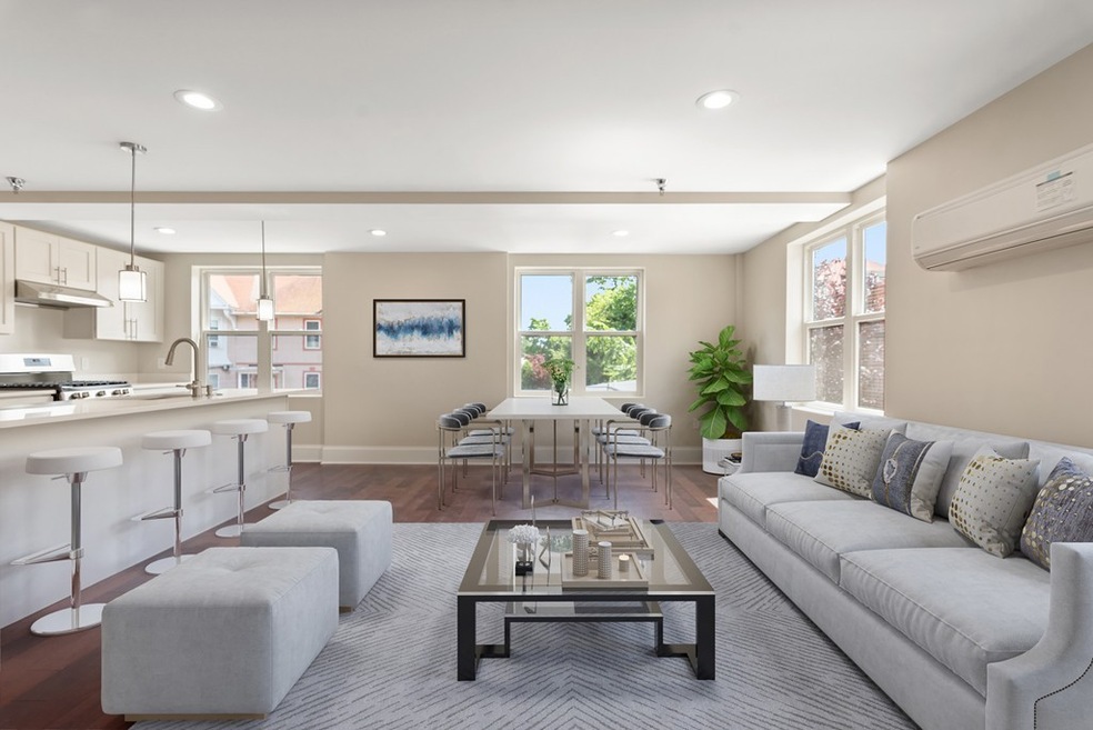 18 Johnson Ave unit 1, Quincy, MA 02169 - photo 1