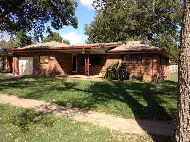Very nice brick home