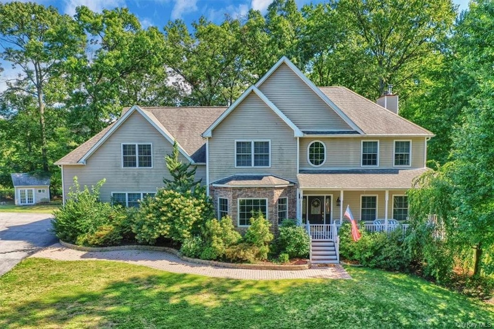 4 Connolly Way, Newburgh, NY 12550 - photo 1