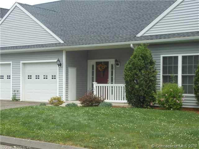 307 Folly Brook Blvd unit 11, Wethersfield, CT 06109 - photo 1