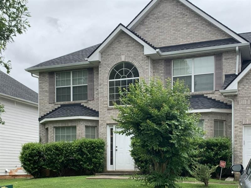 1732 Byrom Pkwy, Jonesboro, GA 30236 - photo 1