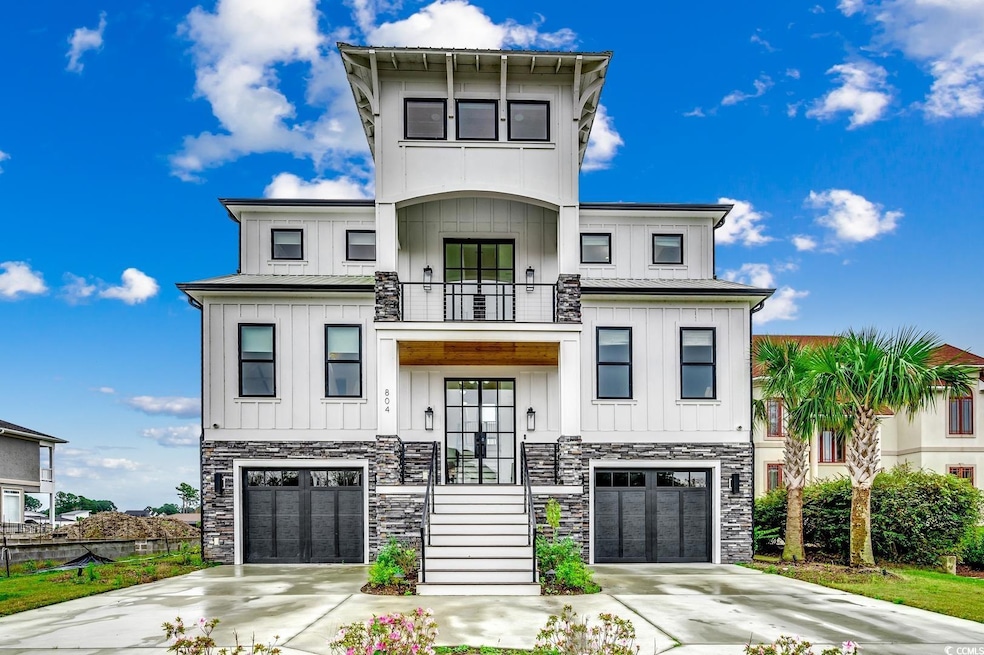 For Sale $2,295,000 • Co-Listing Agent