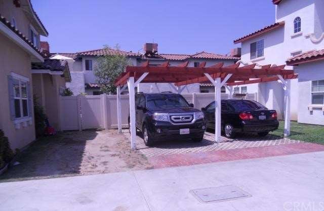 9627 Ramona St unit 2, Bellflower, CA 90706 - photo 1