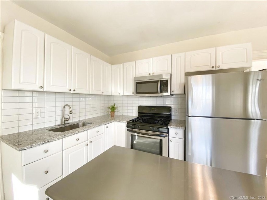 59 Stuart Ave unit 1, Norwalk, CT 06850 - photo 1