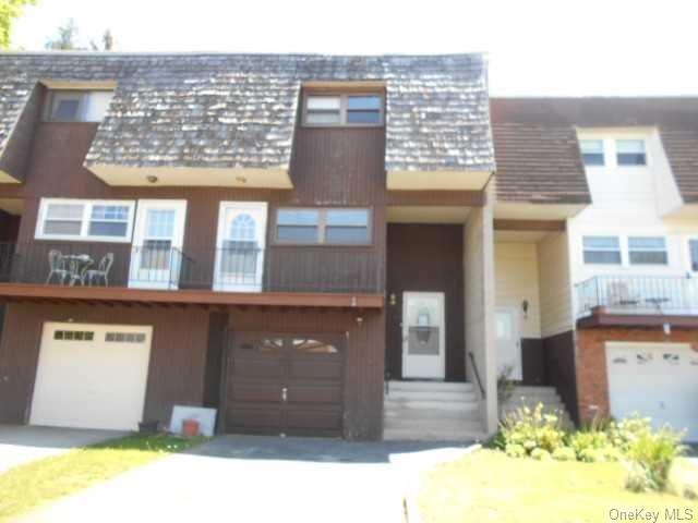 26 Russett Rd, Poughkeepsie, NY 12601 - photo 1