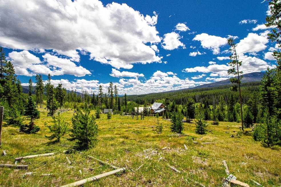 For Sale $1,190,000 • Co-Listing Agent