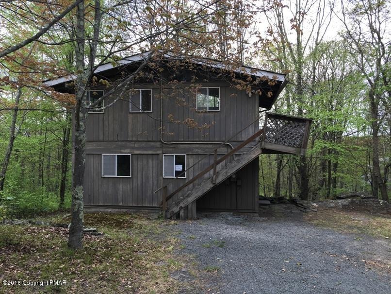 129 Lookout Dr, Hawley, PA 18428 - photo 1