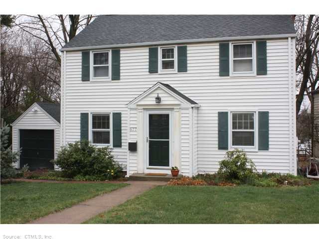 677 Forest Rd, West Haven, CT 06516 - photo 1
