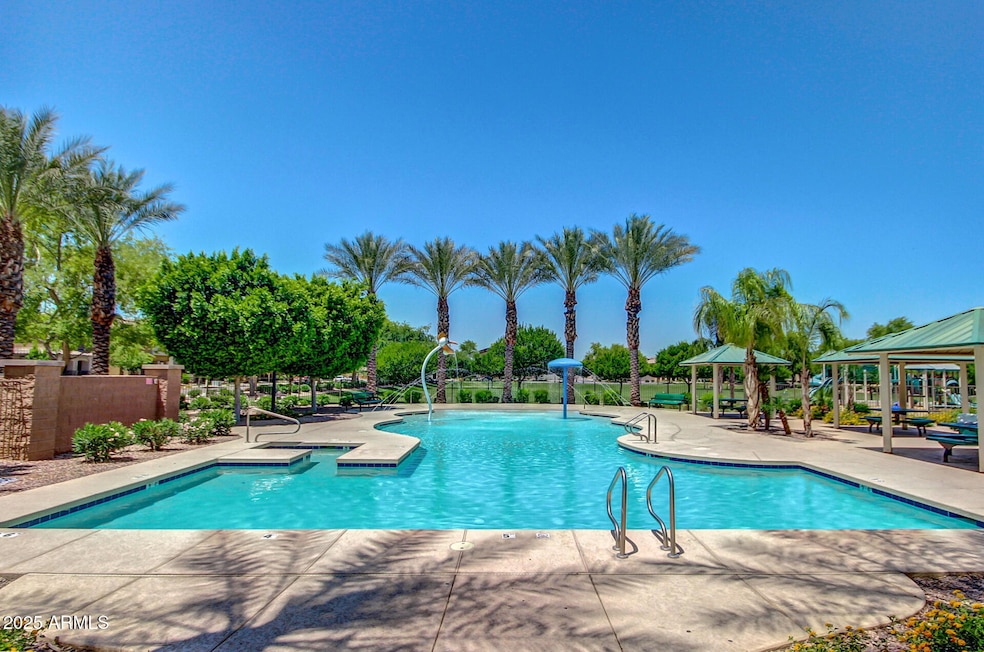 2024 N 77th Ln, Phoenix, AZ 85035 - photo 1