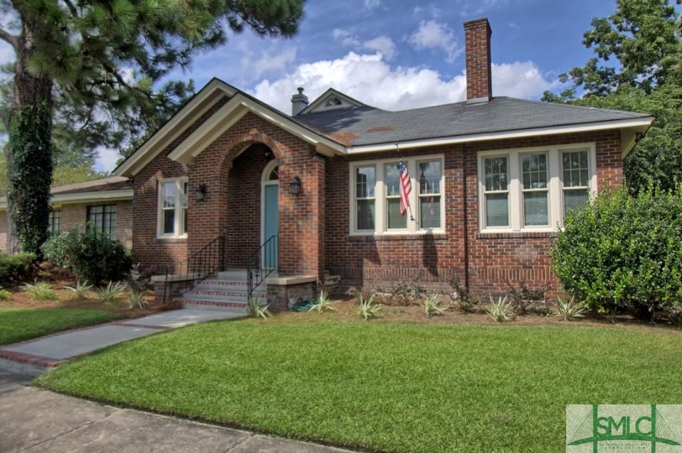 306 E 54th St, Savannah, GA 31405 - photo 1