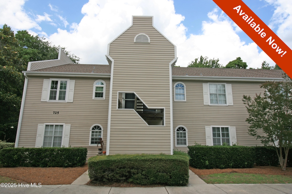For Rent $1,250/month • Co-Listing Agent