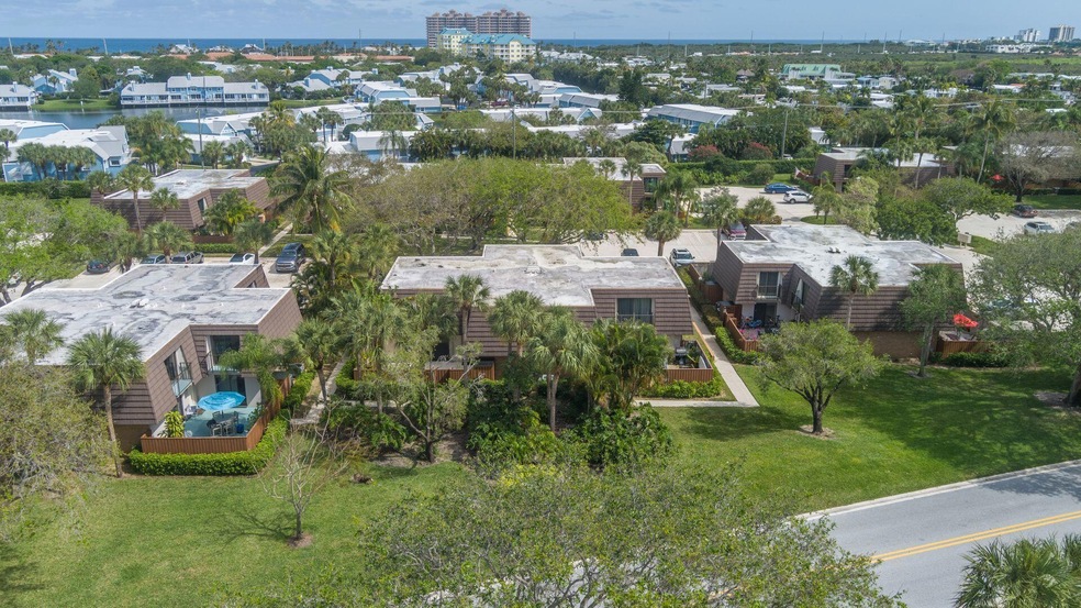 1419 14th Ct, Jupiter, FL 33477 - photo 1