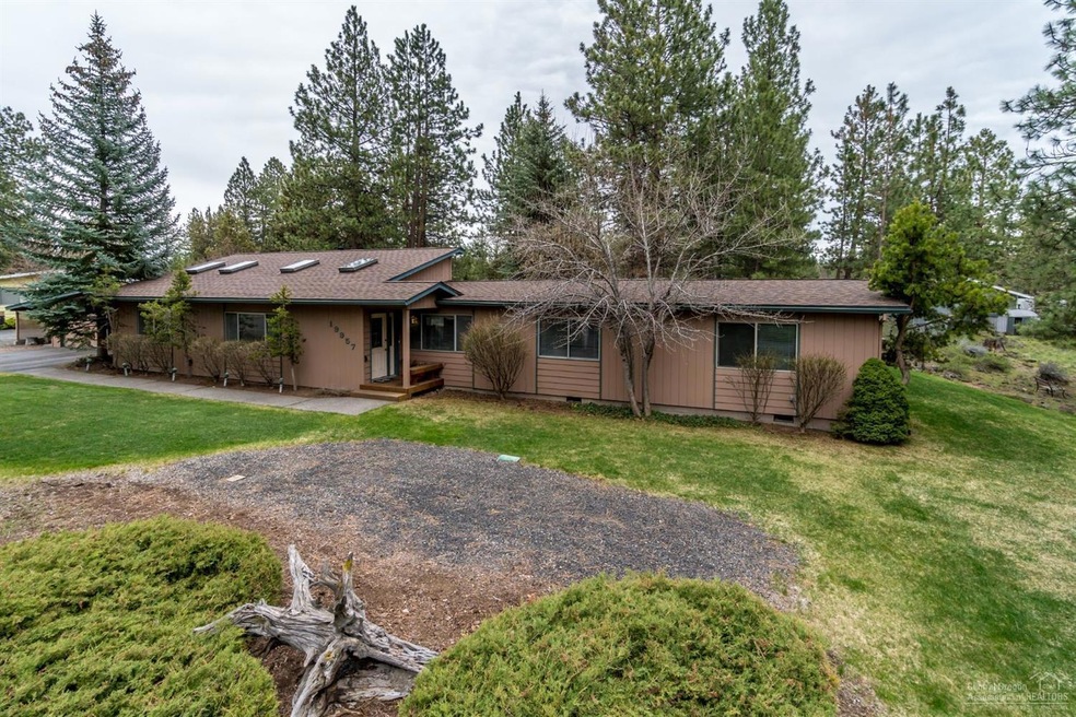 19957 Terrace Ln, Bend, OR 97702 - photo 1