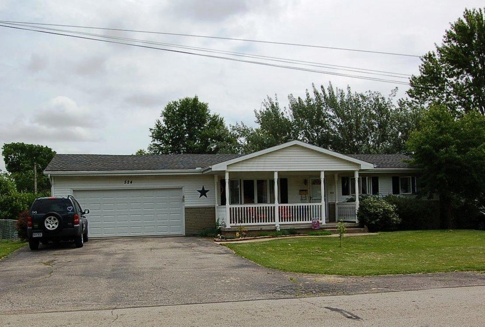 524 Mulberry St, Marysville, OH 43040 - photo 1