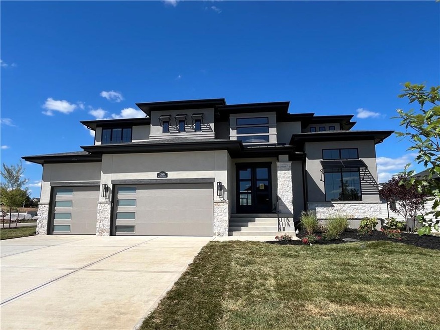 12606 W 170th Terrace, Olathe, KS 66062 - photo 1