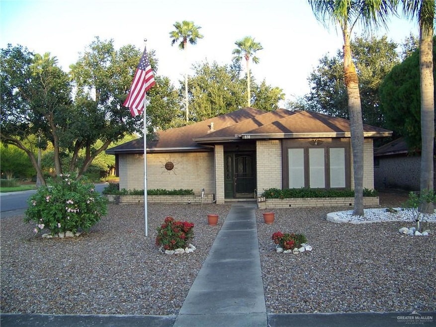 838 Citrus Dr, Alamo, TX 78516 - photo 1