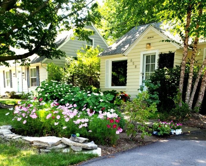 Welcome Home--658 21st Street, Holland!