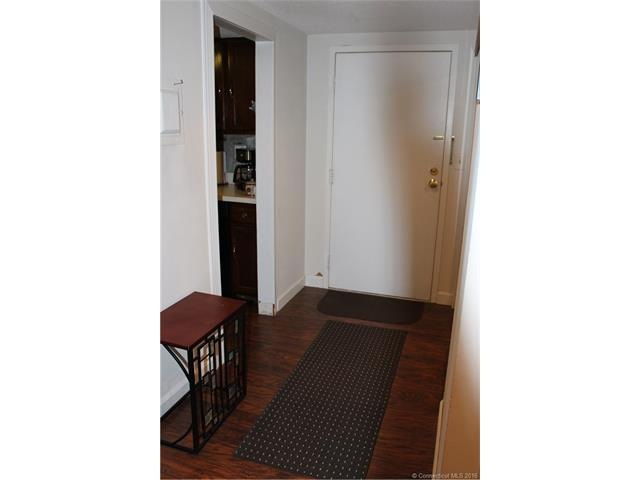 47 Brookwood Dr unit A, Rocky Hill, CT 06067 - photo 1