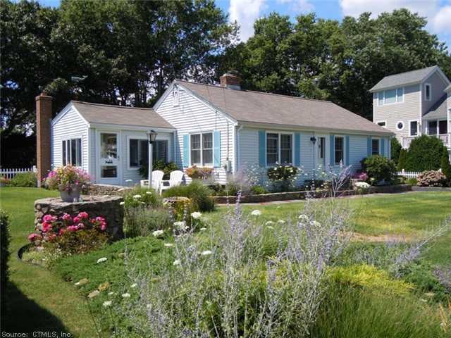 Exterior Front. 7 Fenwood Drive In full bloom.