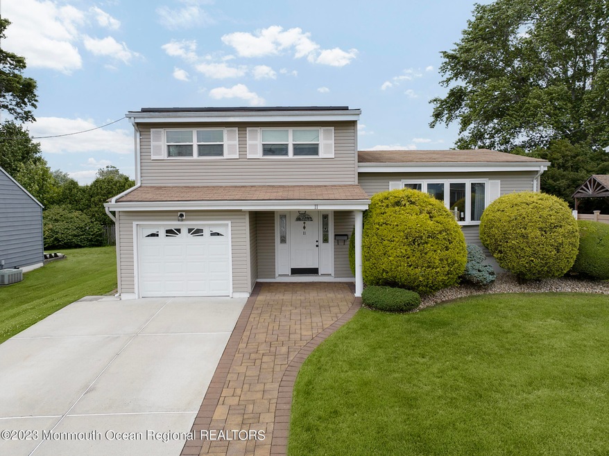 11 Twain Ave, Old Bridge, NJ 08857 - photo 1