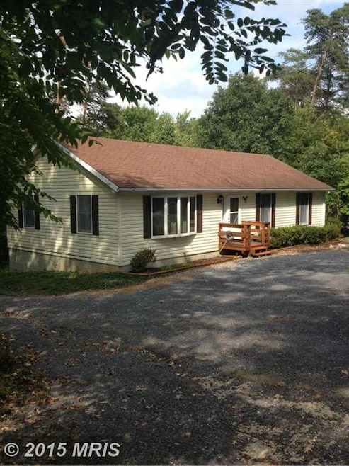 2133 Apple Harvest Dr, Hedgesville, WV 25427 - photo 1