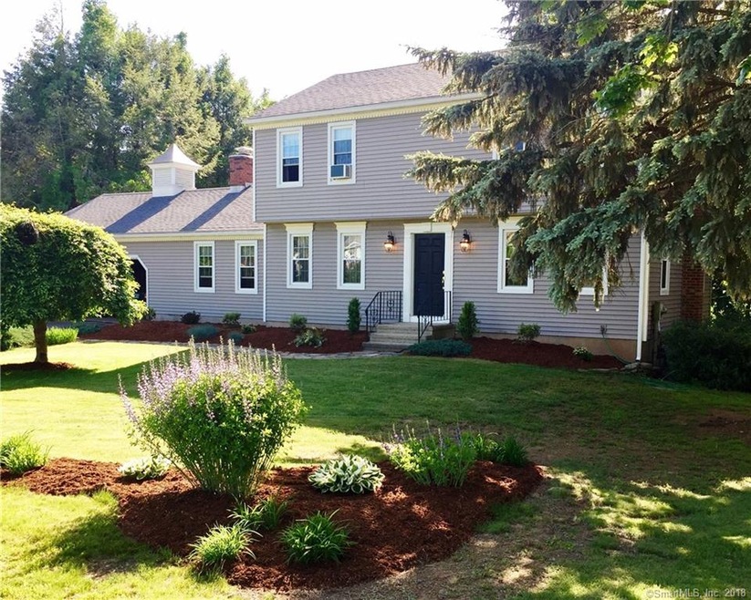 109 Bidwell St, Glastonbury, CT 06033 - photo 1