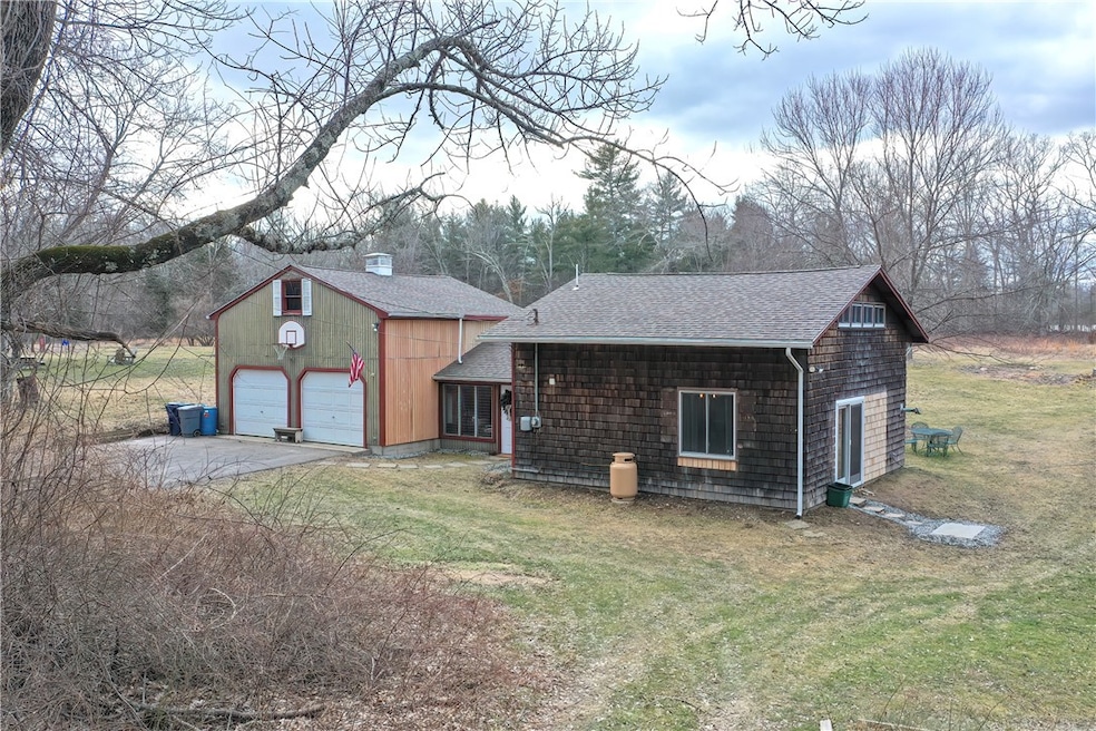 205 Cranberry Ridge Rd, North Scituate, RI 02857 - photo 1