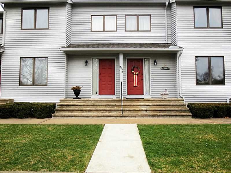 285 Scituate Ave unit 285C, Cranston, RI 02921 - photo 1