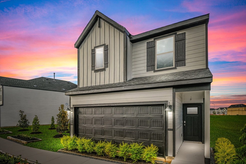 12312 Frisco St, Houston, TX 77022 - photo 1