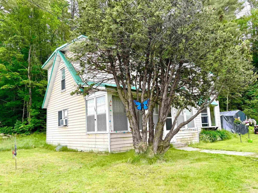 104 Union St, Whitefield, NH 03598 - photo 1