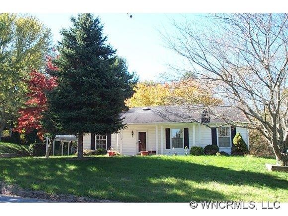 112 Tipperary Dr, Asheville, NC 28806 - photo 1