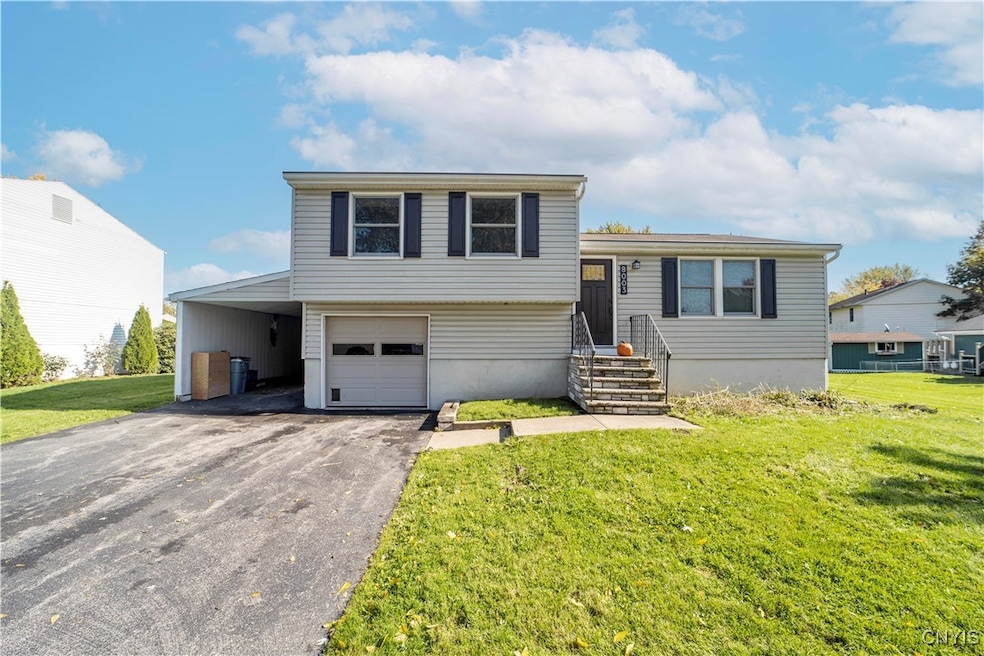 8003 Bamm Hollow Rd, Clay, NY 13041 - photo 1