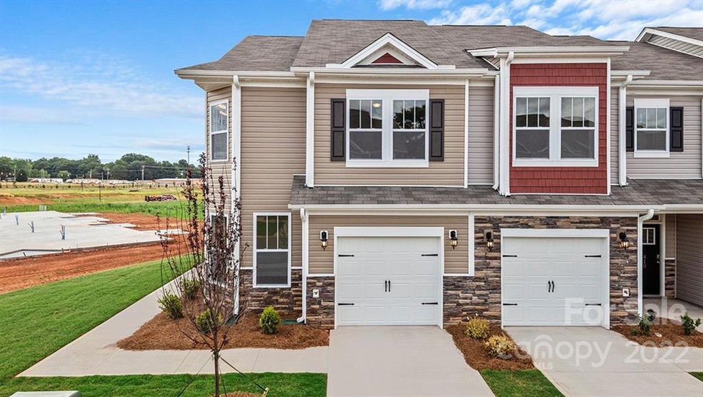 70 Creekview Rd, Hendersonville, NC 28792 - photo 1