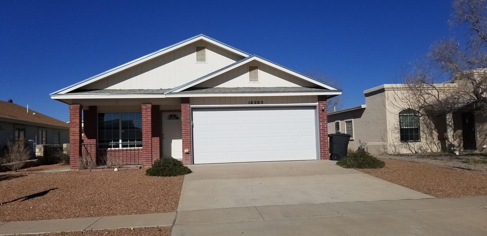 14205 Desert Sage Dr, Horizon City, TX 79928 - photo 1