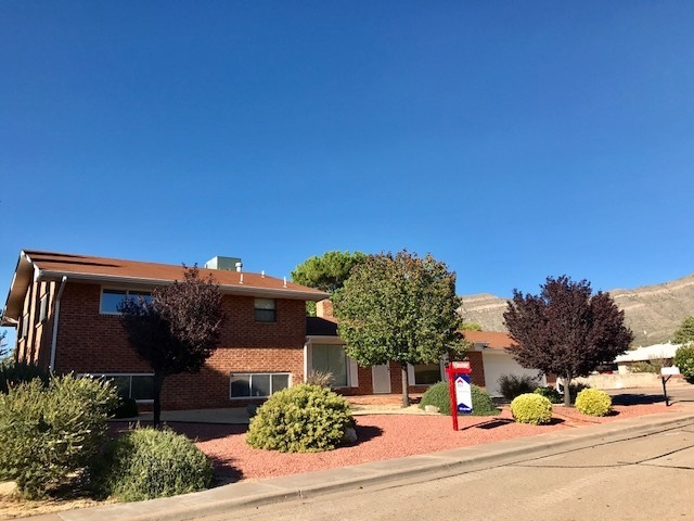 3025 Del Sur, Alamogordo, NM 88310 - photo 1