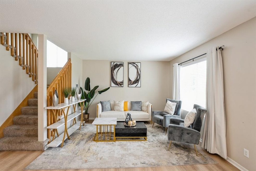 681 63rd St, West Des Moines, IA 50266 - photo 1