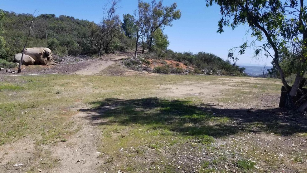 12526 Boulder Mountain Rd unit 1,2,3, Poway, CA 92064 - photo 1