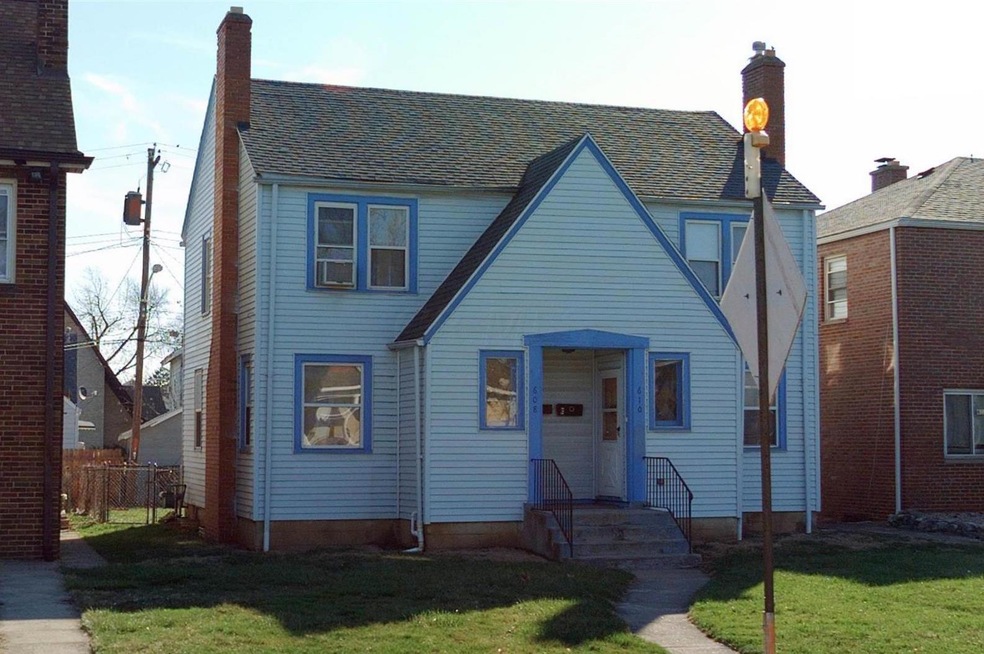 608 S Hague Ave unit 610, Columbus, OH 43204 - photo 1