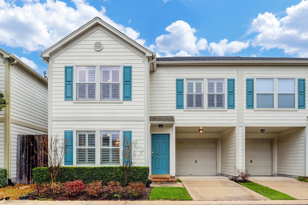 710 Redwing Place Dr, Houston, TX 77009 - photo 1