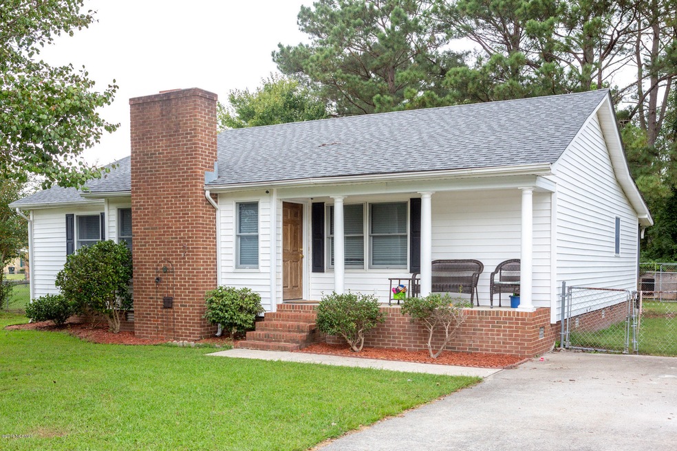 535 Little Dr, Winterville, NC 28590 - photo 1