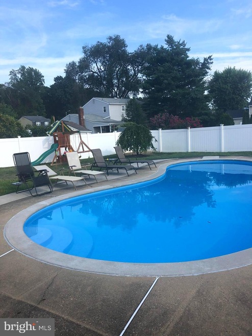 15 Constitution Rd, Clementon, NJ 08021 - photo 1